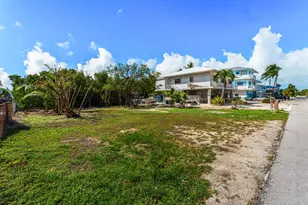 142 Gulfview Dr, Lower Matecumbe, FL 33036 - Photo 16