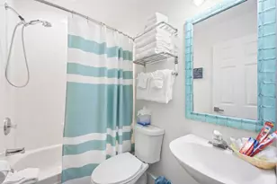 7032 Harbor Village Dr, Duck Key, FL 33050 - Photo 24