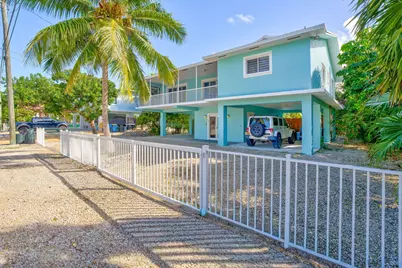 223 Treasure Harbor Drive, Upper Sugarloaf Key, FL 33036 - Photo 32