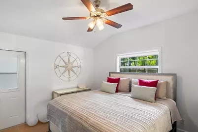 2105 Fogarty Avenue, Key West, FL 33040 - Photo 32