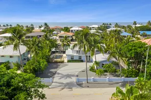 1100 S Indies Dr, Duck Key, FL 33050 - Photo 50