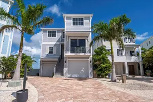 810 39th Street Gul, Marathon, FL 33050 - Photo 2