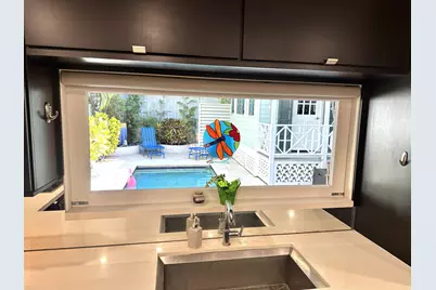 919-921 Thomas Street, Key West, FL 33040 - Photo 14