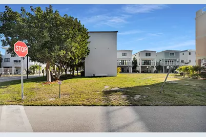 94825 Overseas Highway #157, Key Largo, FL 33037 - Photo 18