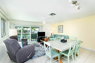 261 - 271 9th Street, Key Colony Beach, FL 33051 - Photo 16