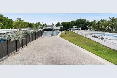 127 Seaside Avenue, Key Largo, FL 33037 - Photo 22