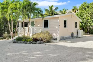 543 74th St, Marathon, FL 33050 - Photo 4