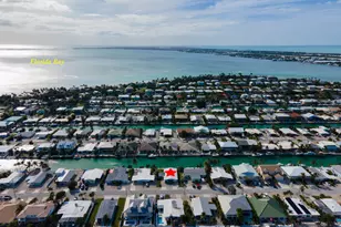 271 9th St, Key Colony Beach, FL 33051 - Photo 30
