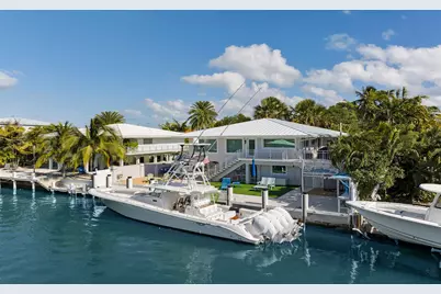 344 E Seaview Drive, Duck Key, FL 33050 - Photo 42