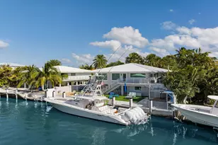 344 E Seaview Dr, Duck Key, FL 33050 - Photo 42