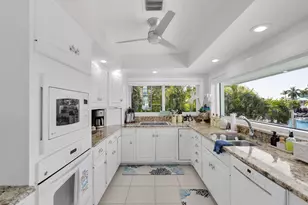 344 E Seaview Dr, Duck Key, FL 33050 - Photo 44