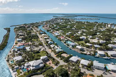 344 E Seaview Drive, Duck Key, FL 33050 - Photo 48