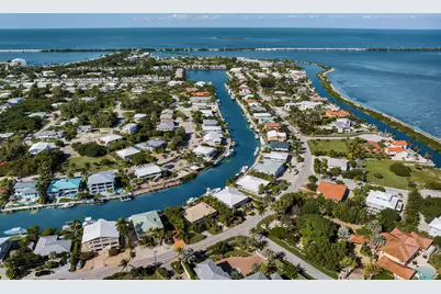 344 E Seaview Drive, Duck Key, FL 33050 - Photo 46