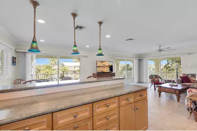 340 E Seaview Drive, Duck Key, FL 33050 - Photo 6