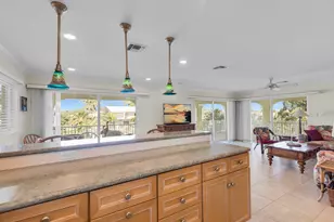 340 E Seaview Dr, Duck Key, FL 33050 - Photo 6