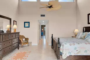 1133 W Ocean Dr, Key Colony, FL 33051 - Photo 10