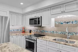 1133 W Ocean Dr, Key Colony, FL 33051 - Photo 38