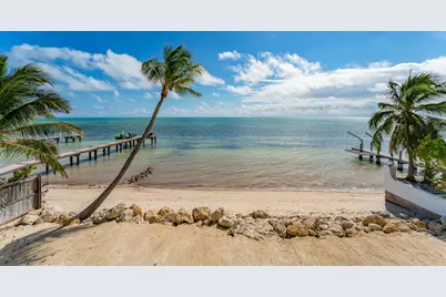 75055 Overseas Highway, Lower Matecumbe, FL 33036 - Photo 2