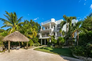 144 N Rolling Hill Rd, Upper Sugarloaf Key, FL 33070 - Photo 1