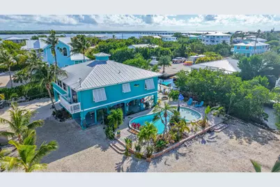 30890 Granada Avenue, Big Pine Key, FL 33043 - Photo 2