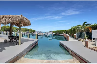 88500 Overseas Highway #301, Plantation Key, FL 33070 - Photo 34