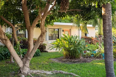 293 96th Street Ocean, Marathon, FL 33050 - Photo 1
