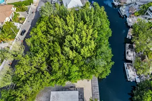 1008 Adams Dr, Key Largo, FL 33037 - Photo 1