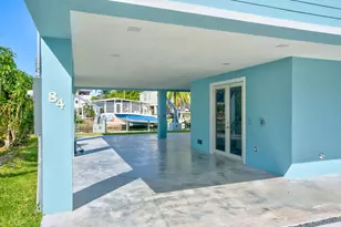 84 Coral Way, Key Largo, FL 33037 - Photo 4