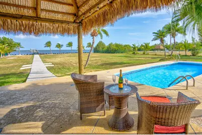 30468 Oleander Boulevard, Big Pine Key, FL 33043 - Photo 2