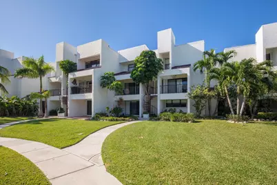 601 W Ocean Drive #311D, Key Colony, FL 33051 - Photo 2