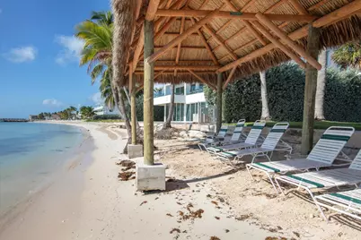 601 W Ocean Drive #311D, Key Colony, FL 33051 - Photo 6