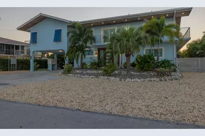 241 12th Street, Key Colony, FL 33051 - Photo 4