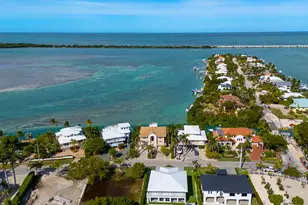 226 Corsair Rd, Duck Key, FL 33050 - Photo 6