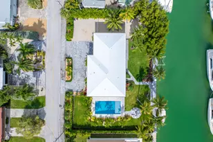 360 12th St, Key Colony, FL 33051 - Photo 2