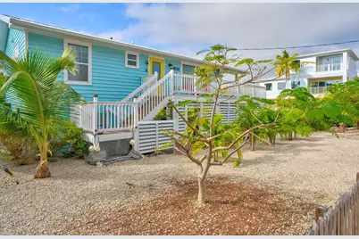 420 W Indies Drive, Ramrod Key, FL 33042 - Photo 36