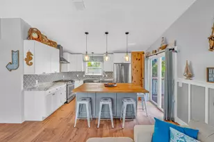 420 W Indies Dr, Ramrod Key, FL 33042 - Photo 8