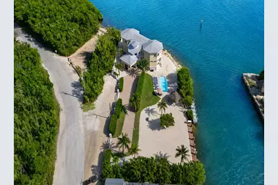 57 Garden Cove Drive, Key Largo, FL 33037 - Photo 1