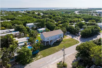 31315 Avenue B, Big Pine Key, FL 33043 - Photo 12
