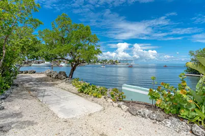 1466 Overseas Highway #Slip 6, Marathon, FL 33050 - Photo 32