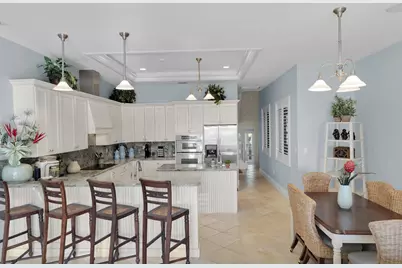821 W Ocean Drive #3, Key Colony, FL 33051 - Photo 8