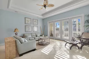 821 W Ocean Dr, Key Colony, FL 33051 - Photo 6