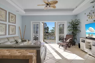 821 W Ocean Drive #3, Key Colony, FL 33051 - Photo 4