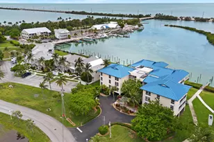 4303 Marina Villas Dr, Duck Key, FL 33050 - Photo 2