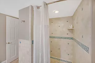 4303 Marina Villas Dr, Duck Key, FL 33050 - Photo 30