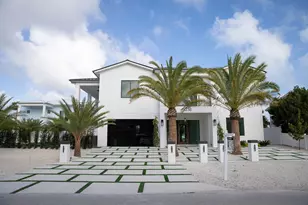 258 Caribbean Dr, Key Largo, FL 33037 - Photo 2