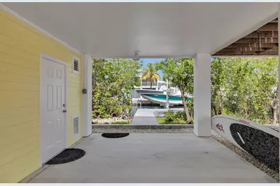 437 Pirates Road, Little Torch Key, FL 33042 - Photo 10