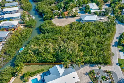 63 Sugarloaf Drive, Sugarloaf Key, FL 33042 - Photo 10