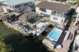 71 Coral Dr, Key Largo, FL 33037 - Photo 4