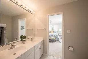 205 S Point Dr, Sugarloaf Key, FL 33042 - Photo 28