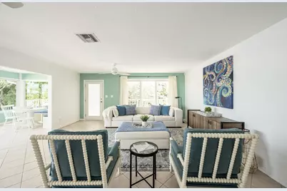 205 S Point Drive, Sugarloaf Key, FL 33042 - Photo 12